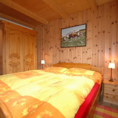 Beautiful Holiday Home In Brienz With Lake View